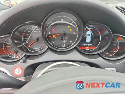 Zdjęcie 9 z 13 samochodu: 2013 PORSCHE CAYENNE VIN:WP1AF2A26DLA37443 - miniatura