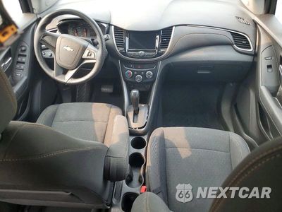 Zdjęcie 8 z 13 samochodu: 2019 CHEVROLET TRAX LS VIN:3GNCJKSB4KL127867 - miniatura