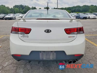 Zdjęcie 6 z 12 samochodu: 2011 KIA FORTE EX VIN:KNAFU6A21B5391423 - miniatura