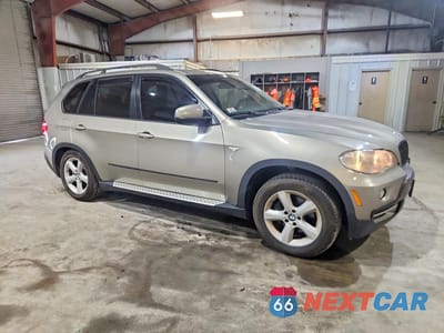 Czwarte zdjęcie samochodu z boku: 2008 BMW X5 3.0I VIN:5UXFE43508L026195 - miniatura