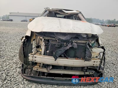 Piąte zdjęcie samochodu w środku: 2021 TOYOTA HIGHLANDER XLE VIN:5TDGZRBH5MS531516 - miniatura