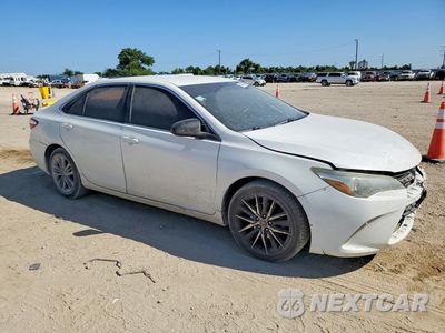 Czwarte zdjęcie samochodu z boku: 2017 TOYOTA CAMRY SE VIN:4T1BF1FK5HU287924 - miniatura