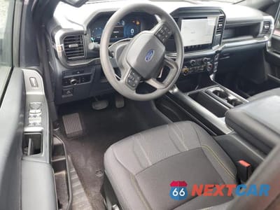 Zdjęcie 8 z 12 samochodu: 2025 FORD F150 STX VIN:1FTEW2KP7SKD86224 - miniatura