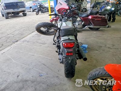 Czwarte zdjęcie samochodu z boku: 2024 HONDA VT750 C2B VIN:JH2RC53E2RK000254 - miniatura