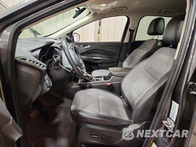 Zdjęcie 7 z 13 samochodu: 2017 FORD ESCAPE SE VIN:1FMCU9GD4HUA08410 - miniatura