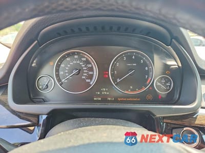 Zdjęcie 9 z 12 samochodu: 2015 BMW X5 XDRIVE35I VIN:5UXKR0C53F0P12032 - miniatura