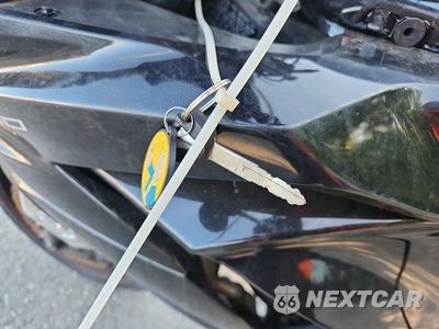 Zdjęcie 8 z 10 samochodu: 2018 KAWASAKI ZX1000 W VIN:JKAZXCW1XJA009332 - miniatura