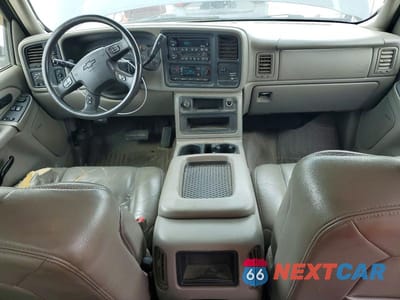 Zdjęcie 8 z 12 samochodu: 2003 CHEVROLET SILVERADO K1500 VIN:2GCEK19T631213501 - miniatura
