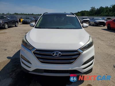 Piąte zdjęcie samochodu w środku: 2016 HYUNDAI TUCSON LIMITED VIN:KM8J33A2XGU257355 - miniatura