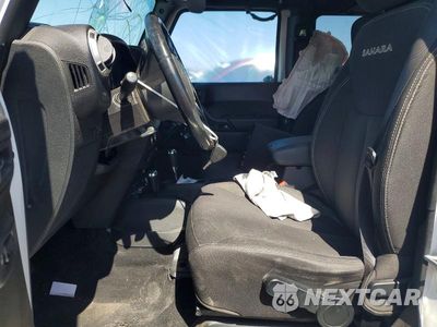 Zdjęcie 7 z 13 samochodu: 2018 JEEP WRANGLER UNLIMITED SAHARA VIN:1C4HJWEG9JL872993 - miniatura