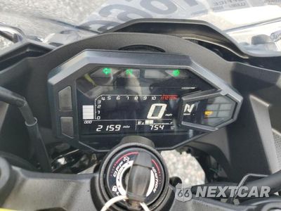 Zdjęcie 7 z 9 samochodu: 2026 KAWASAKI EX500 VIN:ML5EXGG1XTDA89143 - miniatura