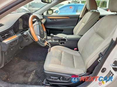 Zdjęcie 7 z 12 samochodu: 2015 LEXUS ES 300H VIN:JTHBW1GG5F2080763 - miniatura