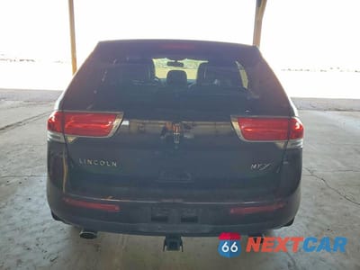 Zdjęcie 6 z 12 samochodu: 2013 LINCOLN MKX VIN:2LMDJ6JK1DBL13757 - miniatura