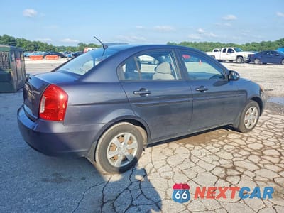 Trzecie zdjęcie samochodu z tyłu: 2008 HYUNDAI ACCENT GLS VIN:KMHCN46C98U175452 - miniatura