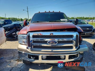Piąte zdjęcie samochodu w środku: 2005 FORD F250 SUPER DUTY VIN:1FTSW21P75EA77909 - miniatura