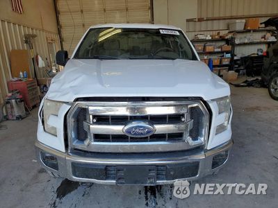 Piąte zdjęcie samochodu w środku: 2017 FORD F150 SUPERCREW VIN:1FTEW1EF4HKD93945 - miniatura