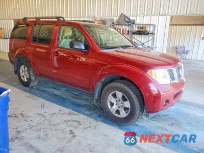 Czwarte zdjęcie samochodu z boku: 2006 NISSAN PATHFINDER S VIN:5N1AR18U46C677062 - miniatura