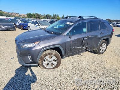 2021 TOYOTA RAV4 XLE 2T3P1RFVXMW213252 - główne zdjęcie licytacji z USA - miniatura
