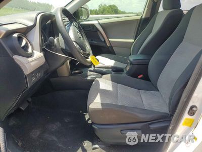 Zdjęcie 7 z 13 samochodu: 2013 TOYOTA RAV4 LE VIN:JTMZFREV2DD008131 - miniatura