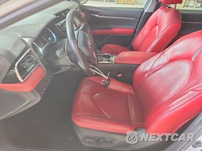 Zdjęcie 7 z 12 samochodu: 2018 TOYOTA CAMRY XSE VIN:4T1B61HK8JU156554 - miniatura