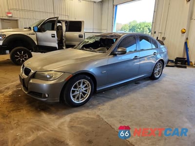2010 BMW 328 I SULEV WBAPH5G52ANM36047 - główne zdjęcie licytacji z USA - miniatura