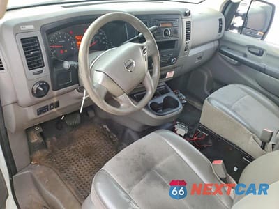 Zdjęcie 8 z 13 samochodu: 2015 NISSAN NV 3500 HD S VIN:1N6AF0LX5FN803133 - miniatura