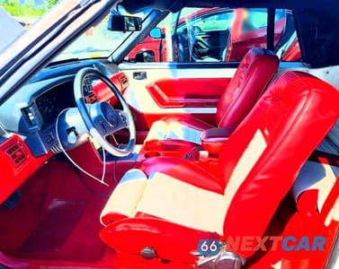 Zdjęcie 7 z 12 samochodu: 1988 FORD MUSTANG LX VIN:1FABP44A1JF161041 - miniatura