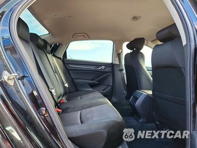 Zdjęcie 10 z 13 samochodu: 2020 HONDA ACCORD LX VIN:1HGCV1F18LA040427 - miniatura