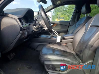 Zdjęcie 7 z 13 samochodu: 2018 AUDI Q7 PREMIUM PLUS VIN:WA1LAAF7XJD000449 - miniatura