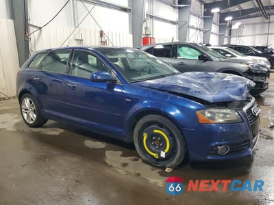 Czwarte zdjęcie samochodu z boku: 2012 AUDI A3 PREMIUM PLUS VIN:WAUKJAFM2CA131156 - miniatura