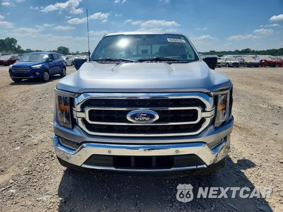Piąte zdjęcie samochodu w środku: 2023 FORD F150 SUPERCREW VIN:1FTFW1ED5PFD30279 - miniatura