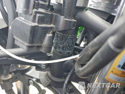 Zdjęcie 10 z 10 samochodu: 2023 KAWASAKI EX EX400 VIN:JKAEXKH18PDAN9050 - miniatura