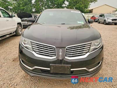 Piąte zdjęcie samochodu w środku: 2016 LINCOLN MKX SELECT VIN:2LMTJ8KR6GBL71189 - miniatura