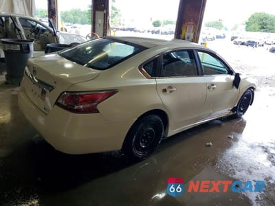 Trzecie zdjęcie samochodu z tyłu: 2014 NISSAN ALTIMA 2.5 S VIN:1N4AL3AP7EC162809 - miniatura