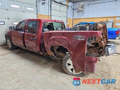 Drugie zdjęcie samochodu z przodu: 2008 GMC SIERRA K1500 VIN:3GTEK133X8G237923 - miniatura