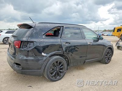 Trzecie zdjęcie samochodu z tyłu: 2019 KIA SORENTO S V6 VIN:5XYPG4A58KG590098 - miniatura