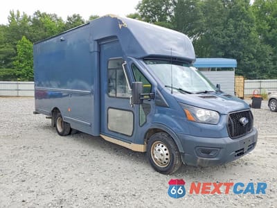 Czwarte zdjęcie samochodu z boku: 2021 FORD TRANSIT DELIVERY TRUCK VIN:1FDDF6P8XMKA55401 - miniatura