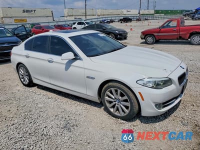 Czwarte zdjęcie samochodu z boku: 2013 BMW 528 XI VIN:WBAXH5C51DD111163 - miniatura
