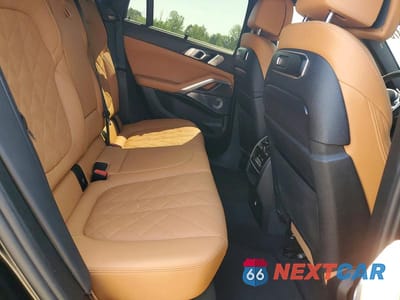 Zdjęcie 11 z 13 samochodu: 2025 BMW X6 M60I VIN:5UX43EX00S9Z66096 - miniatura