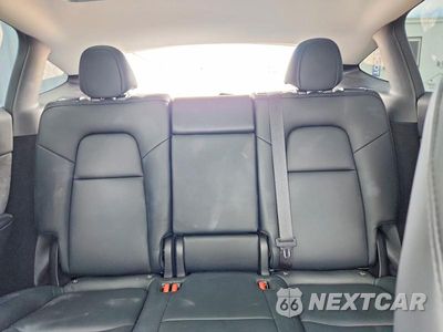 Zdjęcie 10 z 14 samochodu: 2023 TESLA MODEL Y VIN:7SAYGDEE4PA077685 - miniatura