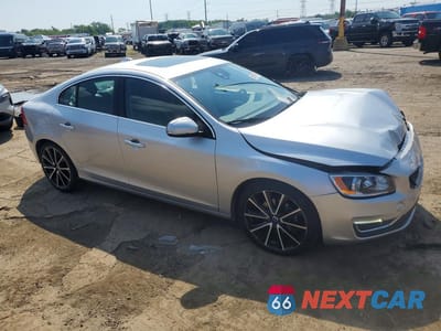 Czwarte zdjęcie samochodu z boku: 2016 VOLVO S60 PREMIER VIN:YV126MFK4G2411806 - miniatura