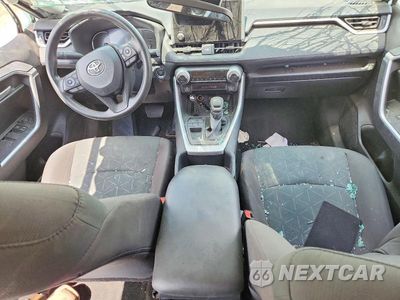 Zdjęcie 8 z 13 samochodu: 2024 TOYOTA RAV4 XLE VIN:2T3W1RFV0RW306008 - miniatura