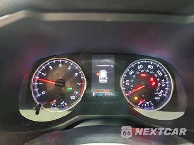 Zdjęcie 9 z 13 samochodu: 2020 TOYOTA RAV4 XLE VIN:2T3P1RFV4LC118217 - miniatura