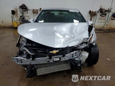 Piąte zdjęcie samochodu w środku: 2017 CHEVROLET CRUZE LT VIN:1G1BD5SMXH7246656 - miniatura