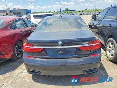 Zdjęcie 6 z 12 samochodu: 2016 BMW 750I XDRIVE MSPORT VIN:WBA7F2C55GG420836 - miniatura