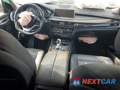 Zdjęcie 8 z 13 samochodu: 2015 BMW X5 SDRIVE35I VIN:5UXKR2C54F0H37231 - miniatura