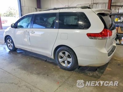 Drugie zdjęcie samochodu z przodu: 2014 TOYOTA SIENNA LE VIN:5TDKK3DC6ES489842 - miniatura