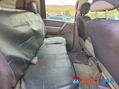 Zdjęcie 10 z 12 samochodu: 2006 NISSAN TITAN XE VIN:1N6AA07A96N507326 - miniatura