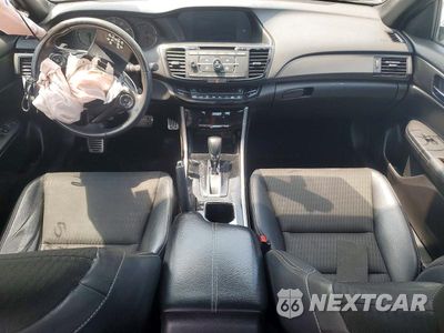 Zdjęcie 8 z 13 samochodu: 2017 HONDA ACCORD SPORT VIN:1HGCR2F56HA187284 - miniatura