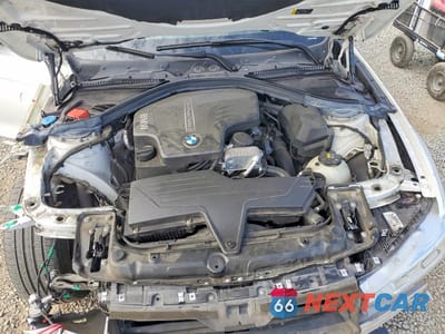 Zdjęcie 11 z 12 samochodu: 2018 BMW 320 I VIN:WBA8E1G53JNU92150 - miniatura